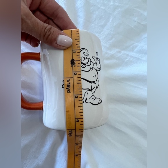 Rae Dunn Disney "DOC" Snow White Seven Dwarfs Double Sided Mug - Picture 5 of 5